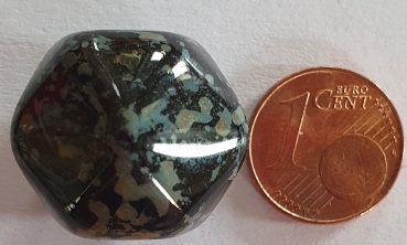 Glasperle, Kugel, facett. Jet travertin