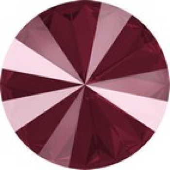 Rivoli 12mm Swarovski Crystal Dark Red gefasst