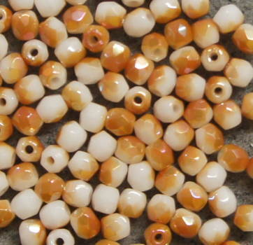 Glasschliffperle 3mm Snow White Apricot 1200St.