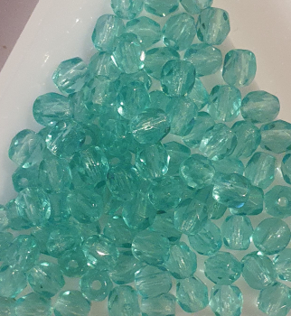 Glasschliffperle 4mm Lt Blue Zircon 100 St