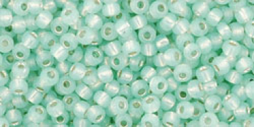 Toho 2,0mm (2118) Silver Lined Milky Lt Peridot ca8g
