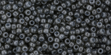 Toho 2,0mm (YPS0068) HYB Col Tre Milk Shark Skin ca20g