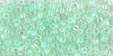Toho Treasure (0172D) 11/0 Trans Rainb Green ca7g
