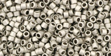 Toho Treasure (0566) 11/0 Met-silv-Fro Ant ca7g