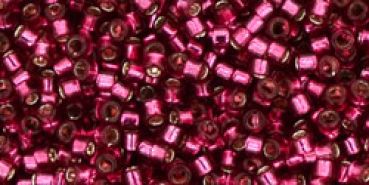 Toho Treasure (2218) 11/0 Silv Lined Mauve ca7g