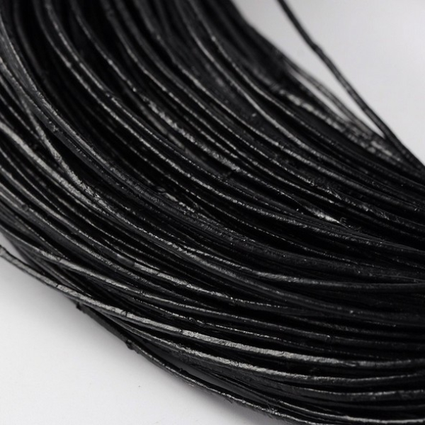 Lederband, Rind, 1,0mm schwarz je Meter