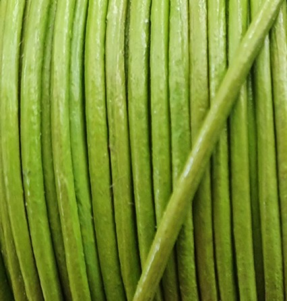 Lederband, Rind, 1,0mm maigrün / Meter