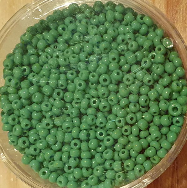 Rocailles 2,0 mm opak grün 17g
