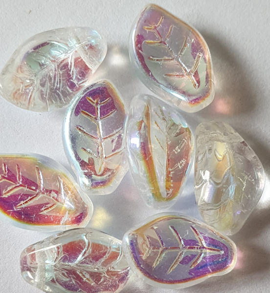 Blätter 14x9mm Crystal AB 15 St