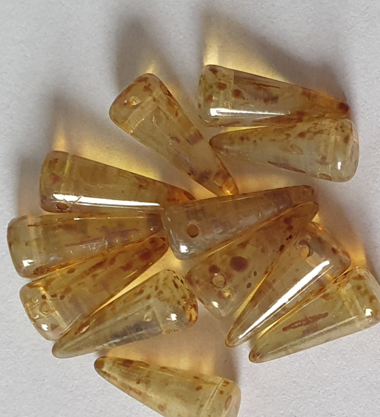Spike 5x13mm White Opal Travertin 12 St.