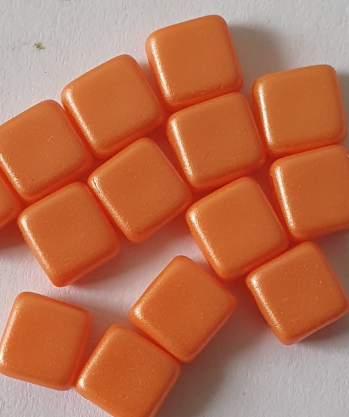 2-Loch Quadrat 6mm Alaba Orange 50St