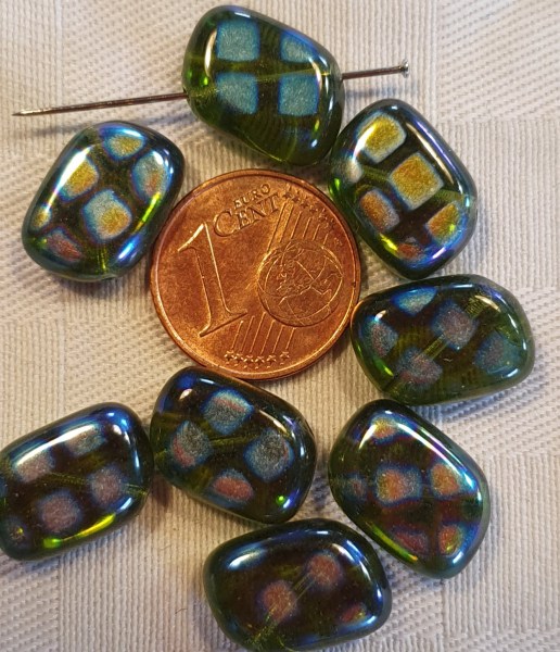 Glasperle  Grün Lüster 4 St.