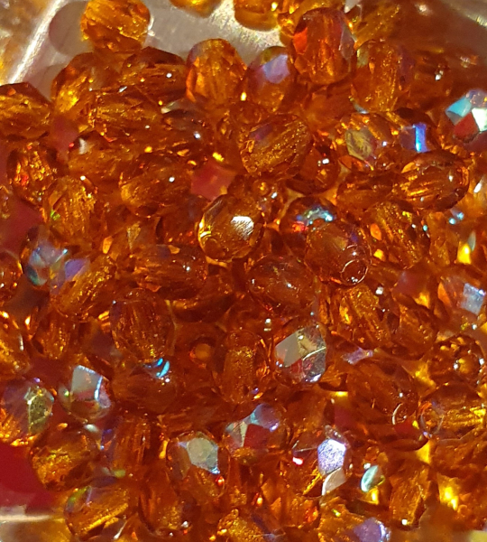 Glasschliffperle 4mm Dark Top  AB 1200 St.