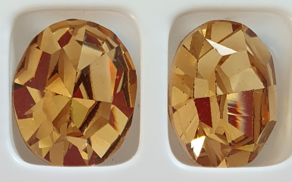 Strassstein oval 12x10 mm LCt(Preci) 4St