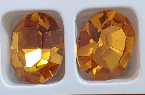 Strassstein oval 12x10 mm Top (Preci) 4St.