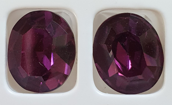 Swarovskistein oval 18x13mm Amethyst