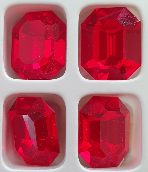 Preciosastein Octagon 12x10mm Lt. Siam