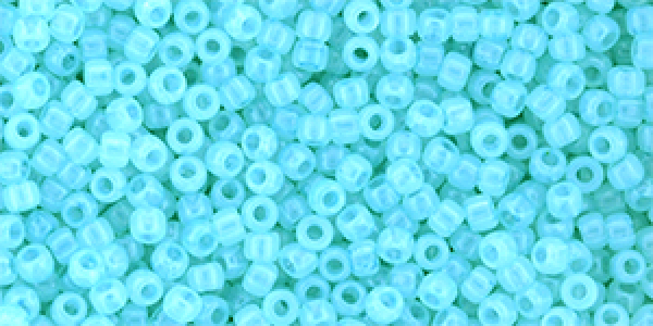 Toho 2,0mm (YPS0029) HYB Col Tre Milk Isl Paradise ca20g