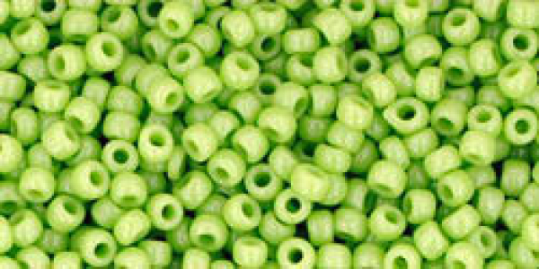 Toho 1,5mm (0044) Opak Sour Apple ca8g