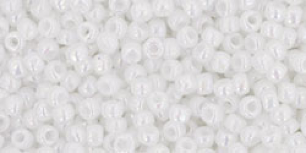 Toho 1,5mm (0401) Opak Rainbow White ca8g